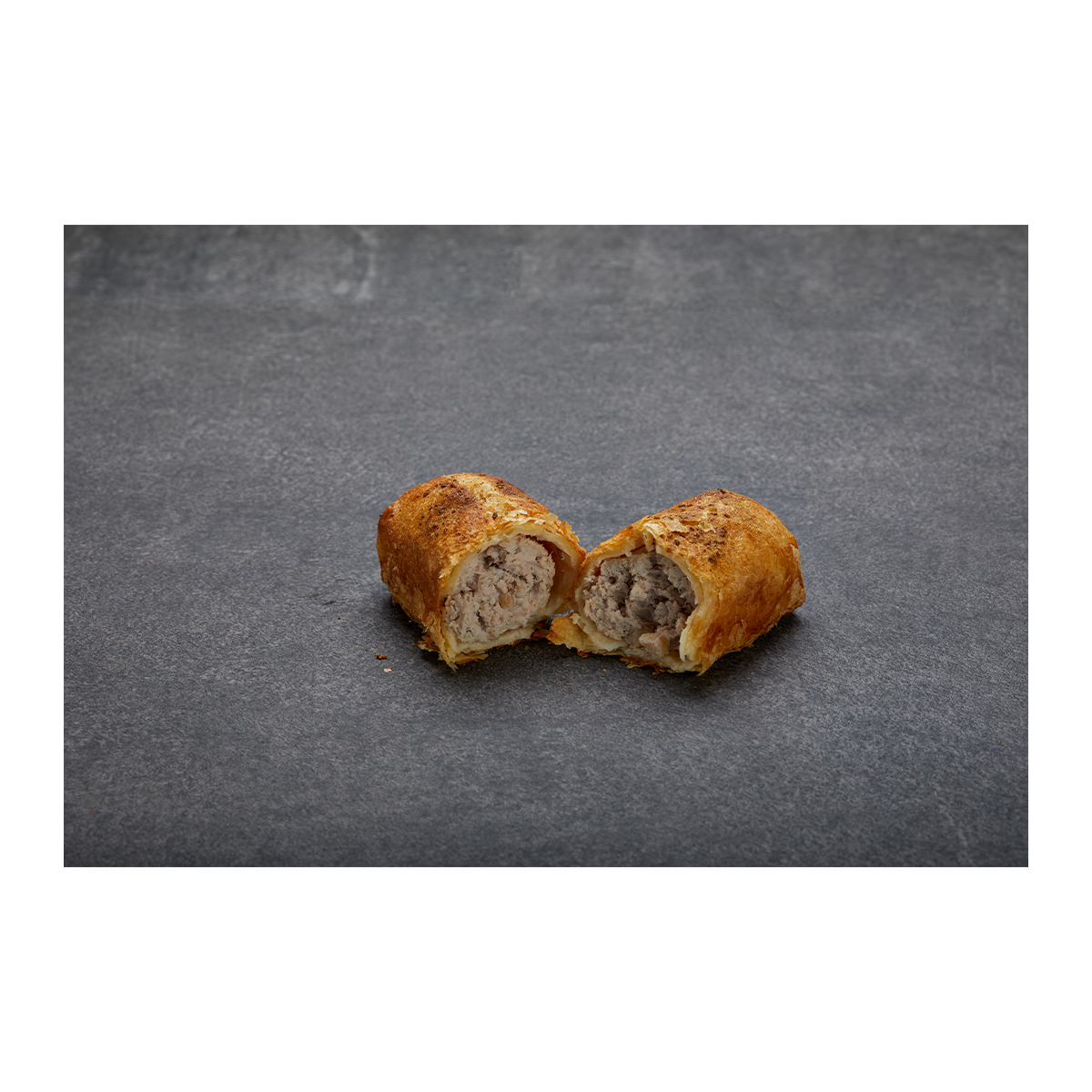 Three Mills Bakery Bake At Home Pork, Chilli & Confit Garlic Sausage Roll x4 Pack 890g