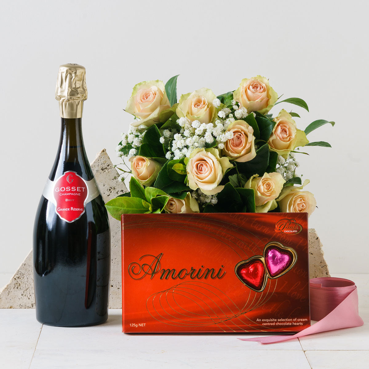 Valentines Day Premium Rose and Champagne Bundle | Harris Farm Online
