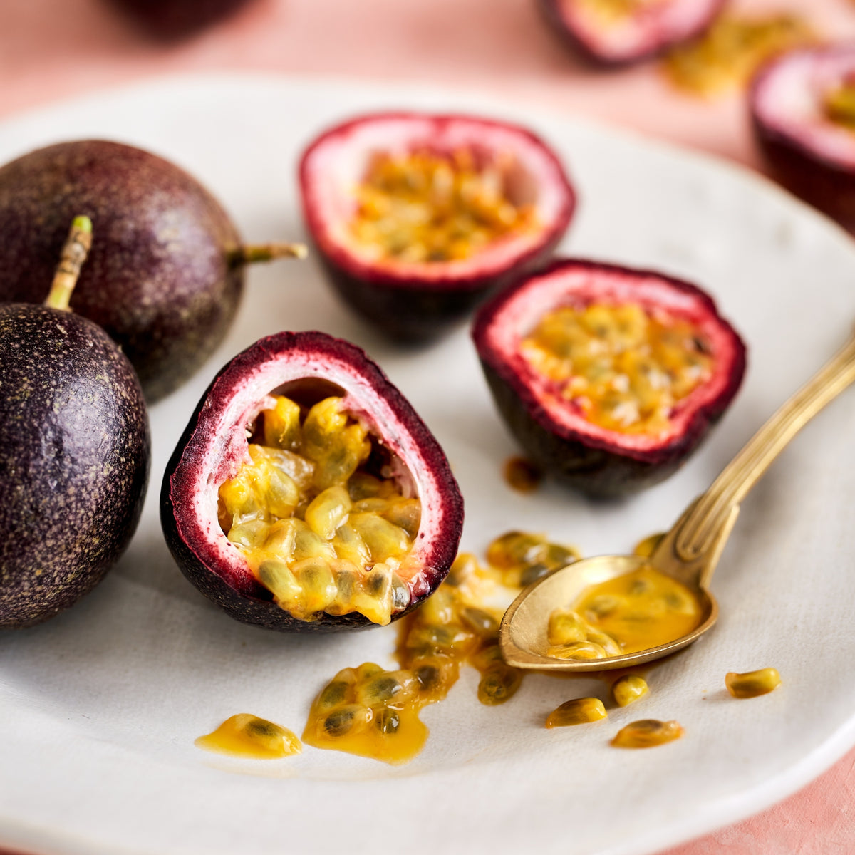 Dave's Pick of the Week - Net Passionfruits