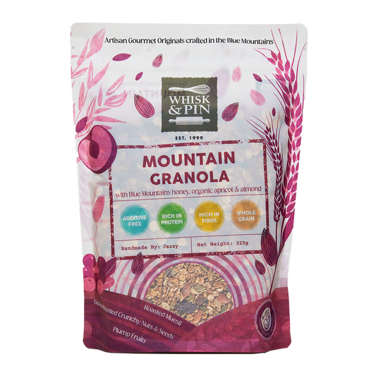 Whisk and Pin Mountain Muesli Roasted Granola with Almonds and organic Apricot 525g