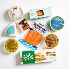 Entertaining Bundle with Cheese and Smoked Salmon | Harris Farm Online