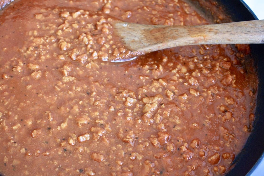 Suzy Spoons - Pasta Sauce - Homestyle Bolognese | Harris Farm Online