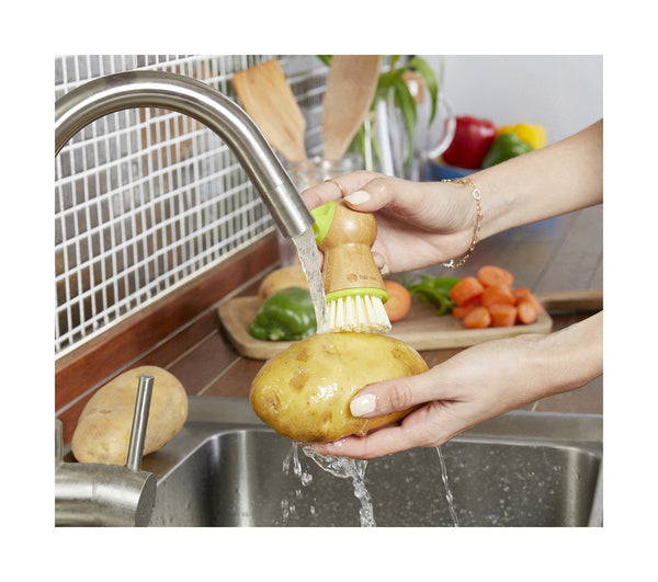 Full Circle Tater Mate EyeRemoving Potato Scrubber each