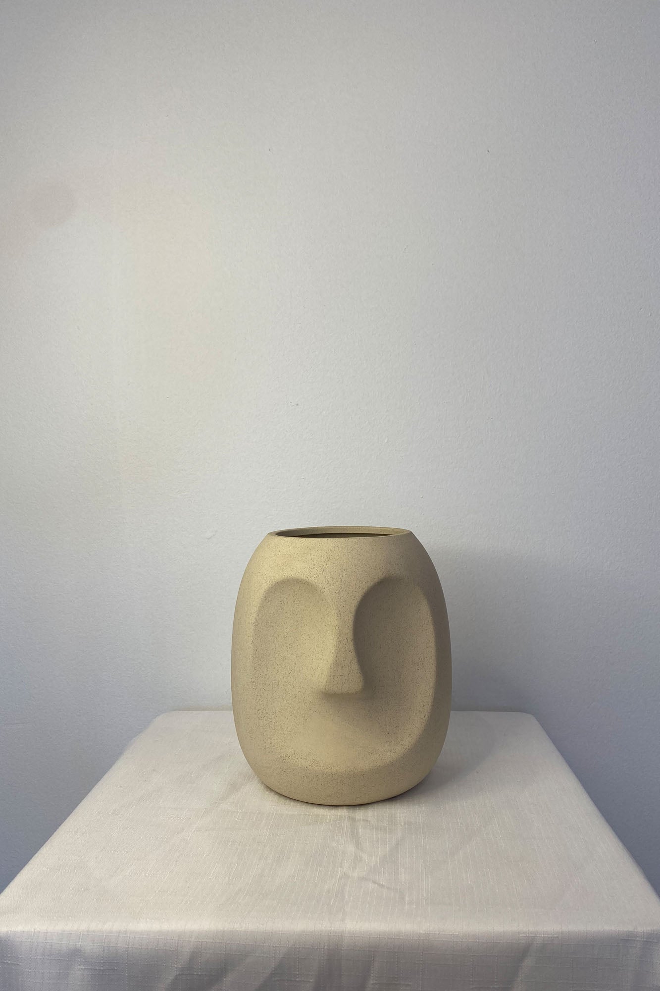Billy and Boo The Moda Short Round Vase Each