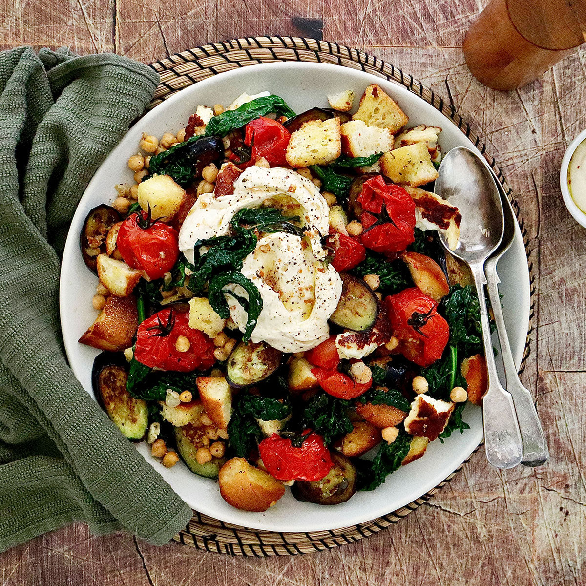 Halloumi Tomato Chickpea Salad - with Garlic Croutons